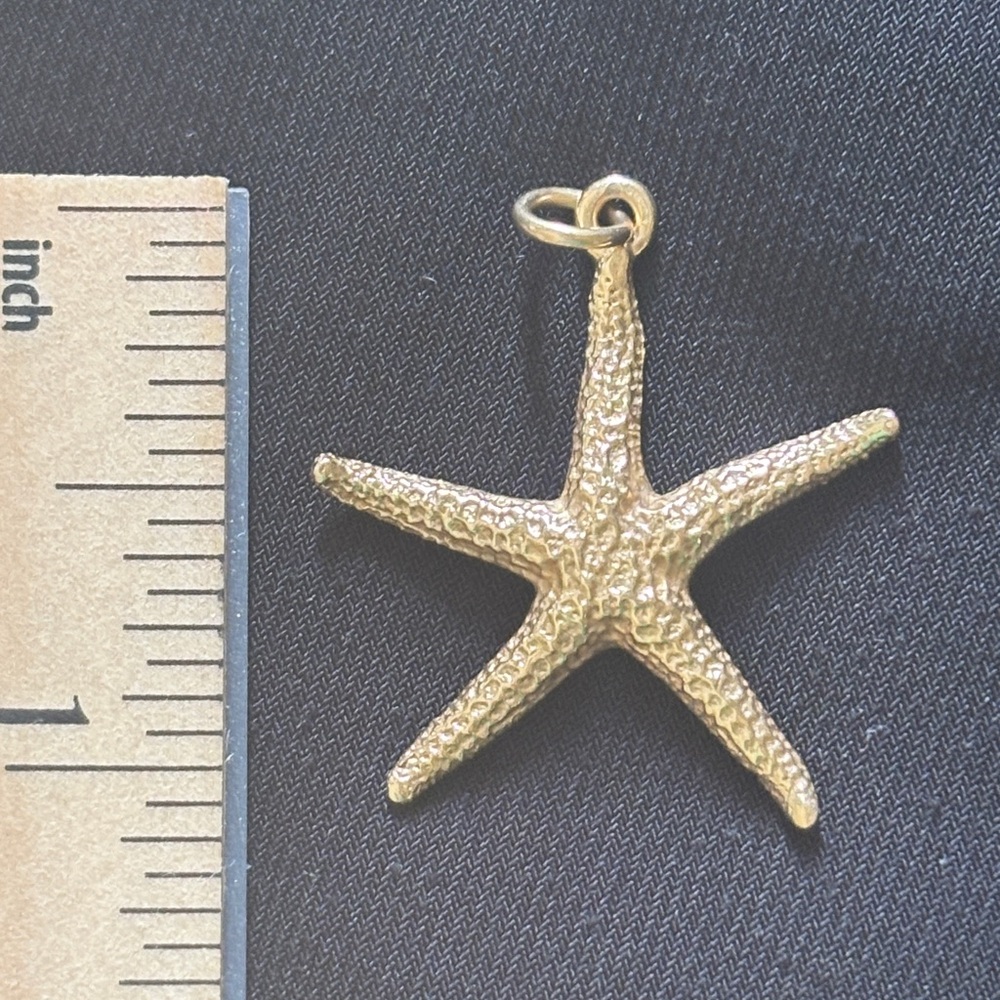 James Avery 14k Gold Starfish Necklace vintage rare & retired with JA stamp!